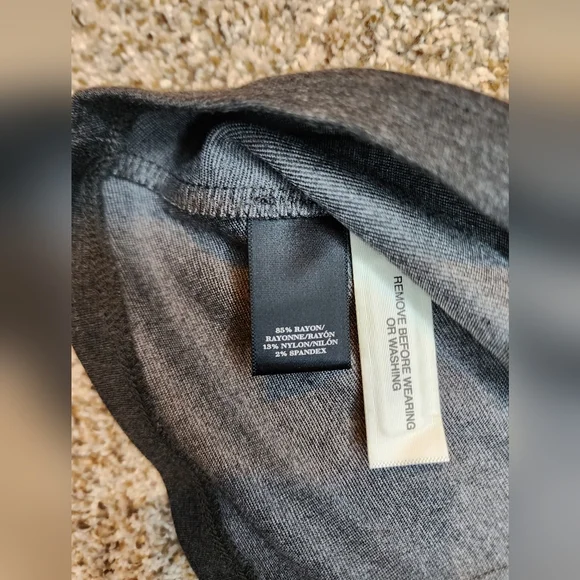 NWOT Ann Taylor charcoal gray fitted top Med - Picture 4 of 5